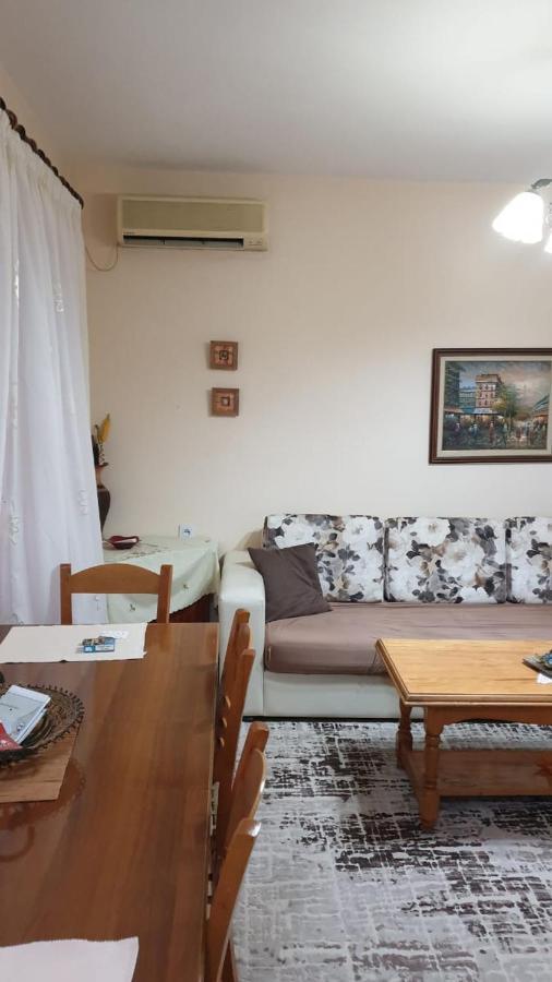 Valentina'S Apartment Tiranë Luaran gambar